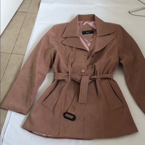 Jacket - Picture 4 of 5